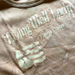 Vintage Women's Gym T Shirt Fitness Tee Living Well Lady 1980's
